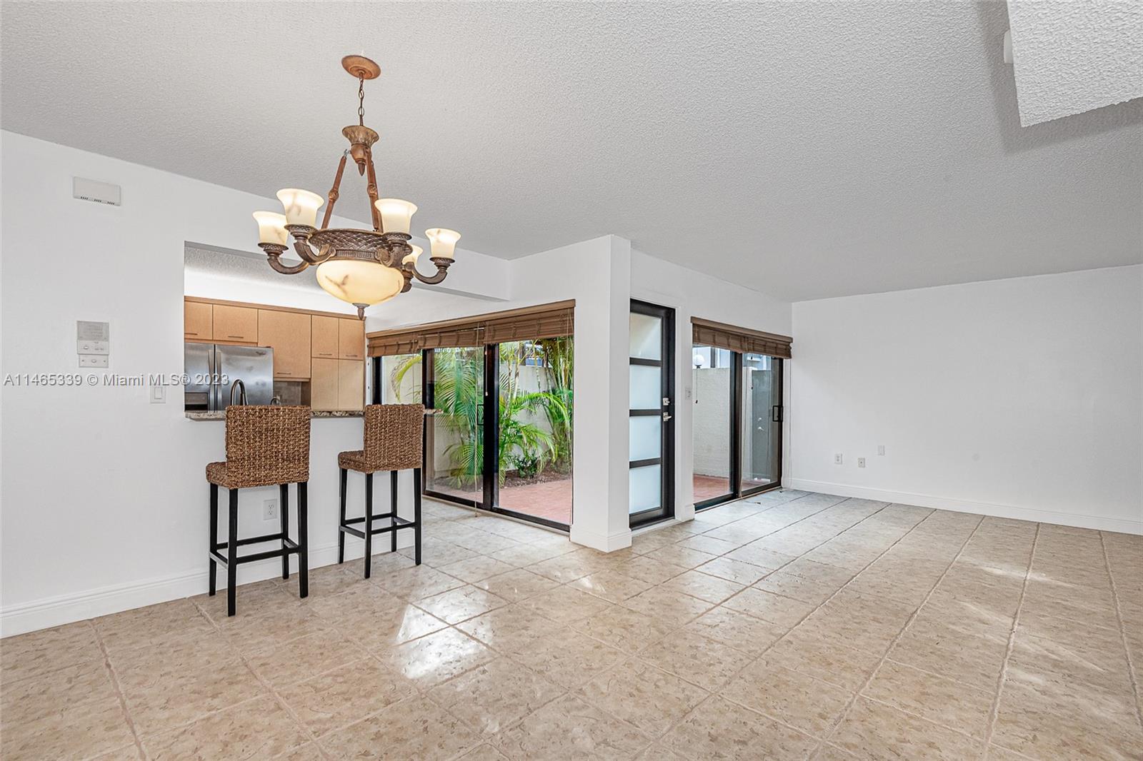 4700 SW 67th Ave # P8