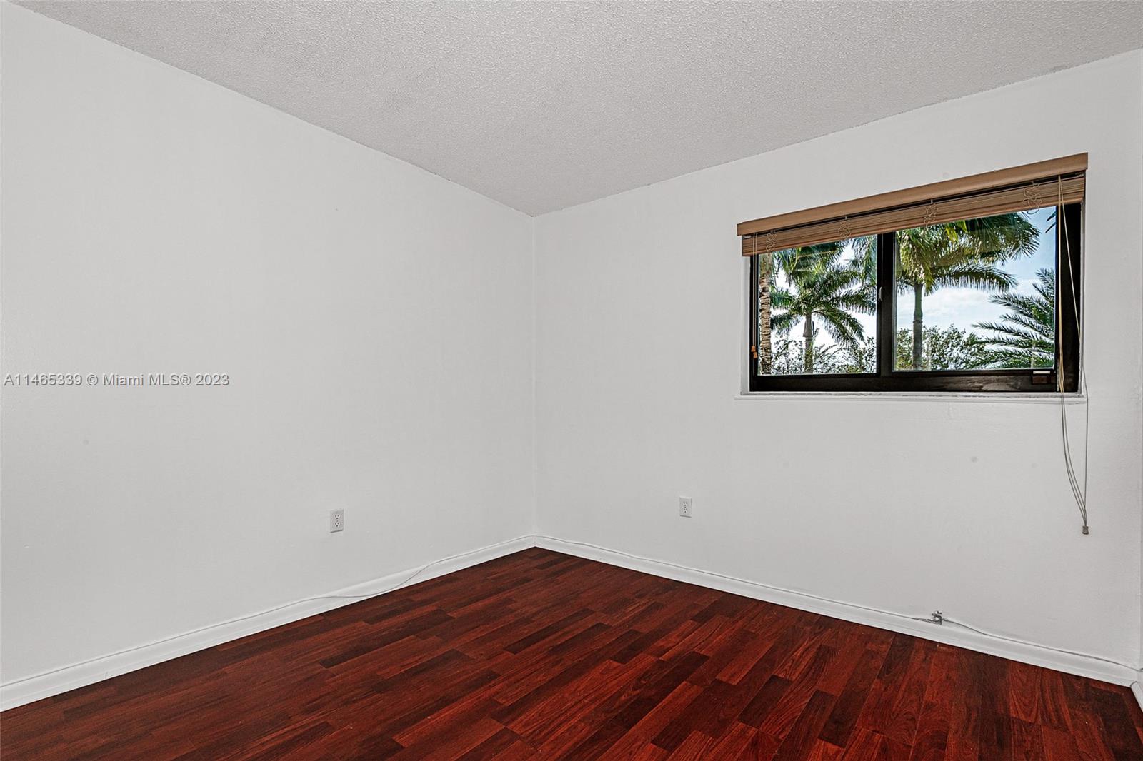 4700 SW 67th Ave # P8