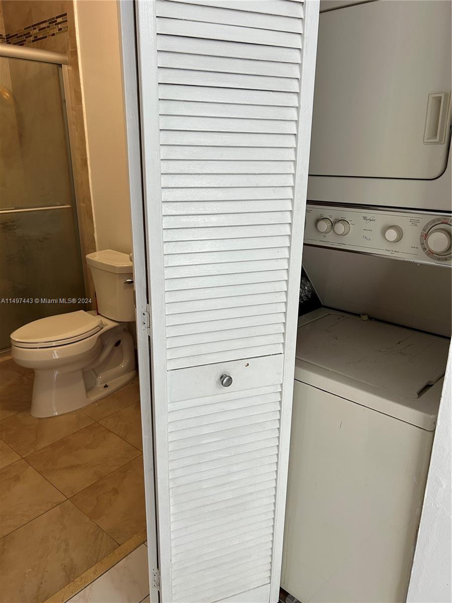 4700 SW 67th Ave # P19