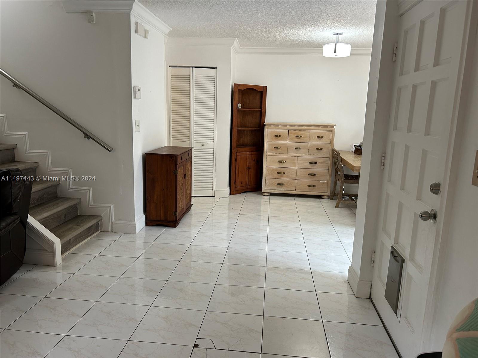 4700 SW 67th Ave # P19