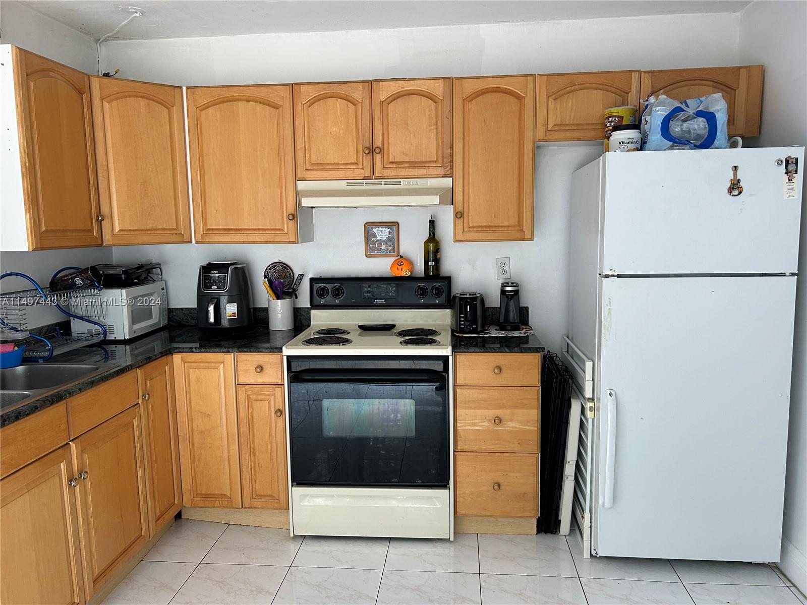 4700 SW 67th Ave # P19