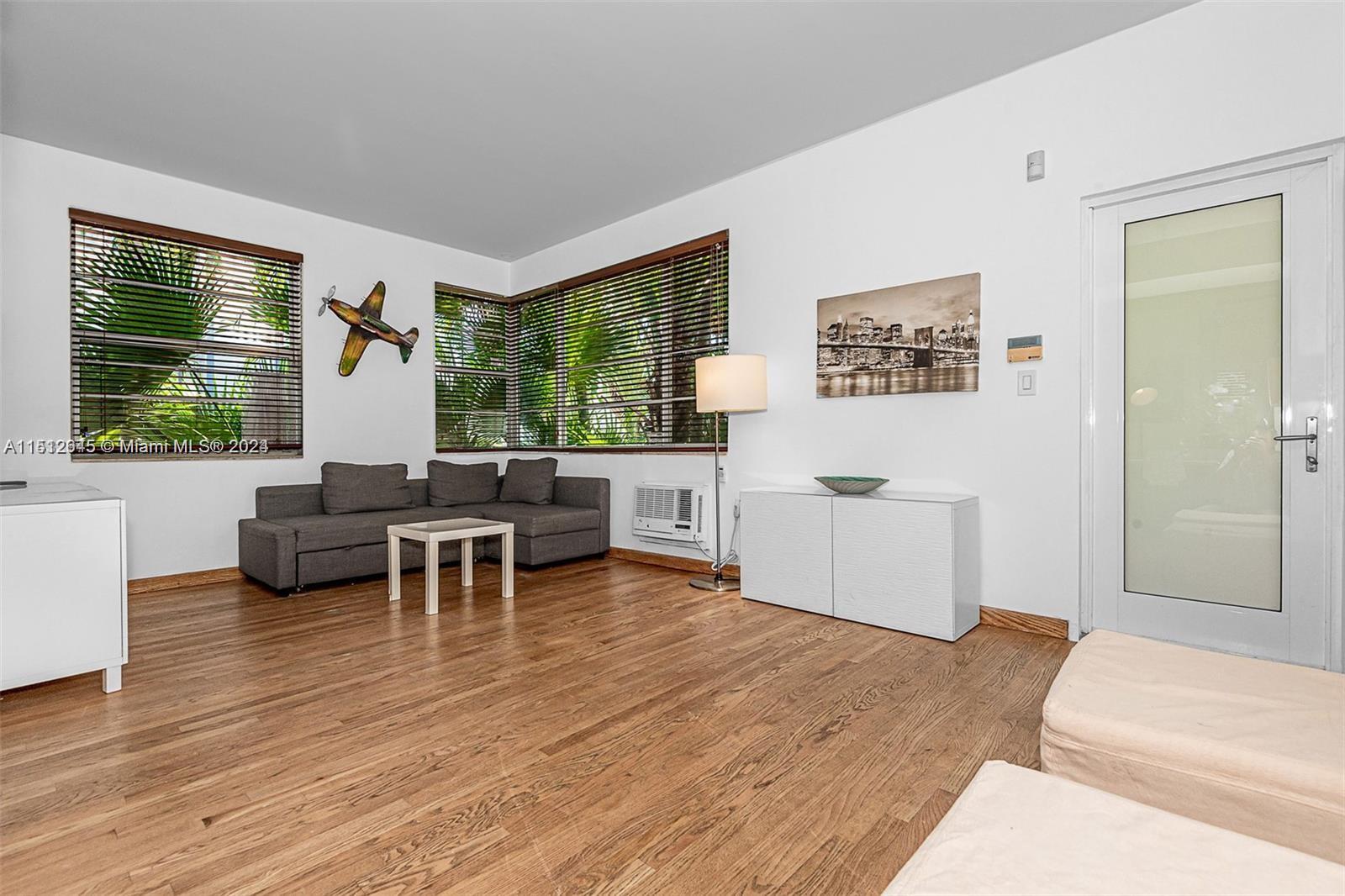 1540 Euclid Ave # 101