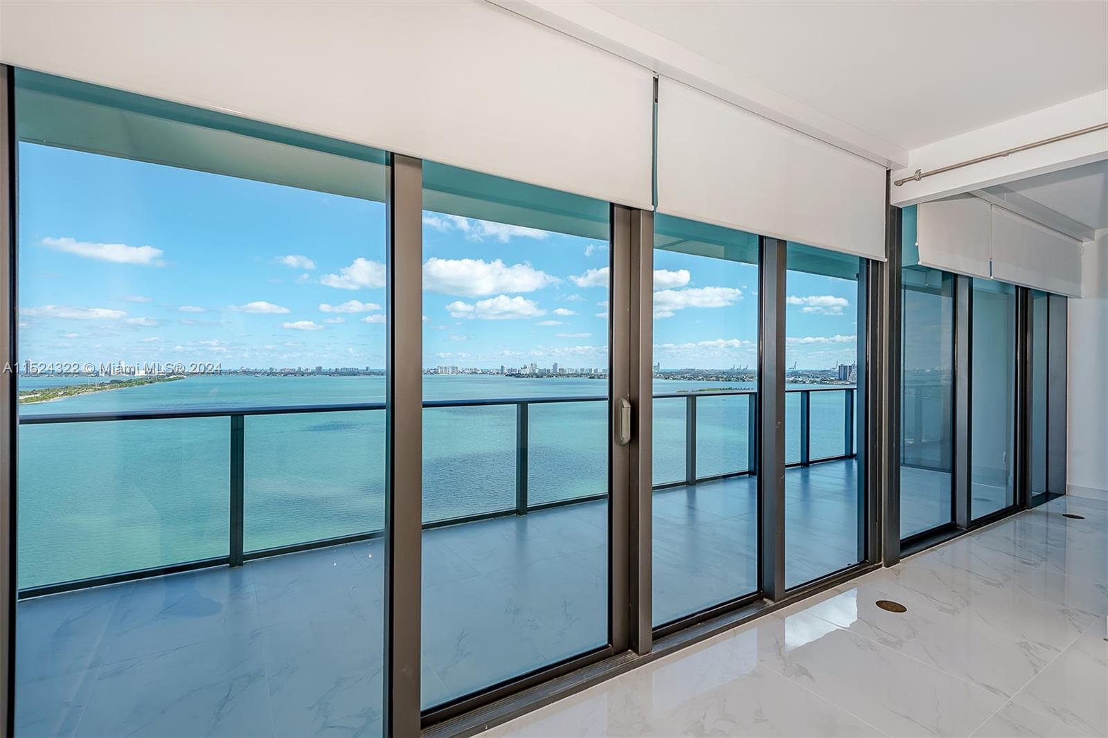 3131 NE 7th Ave # 2104