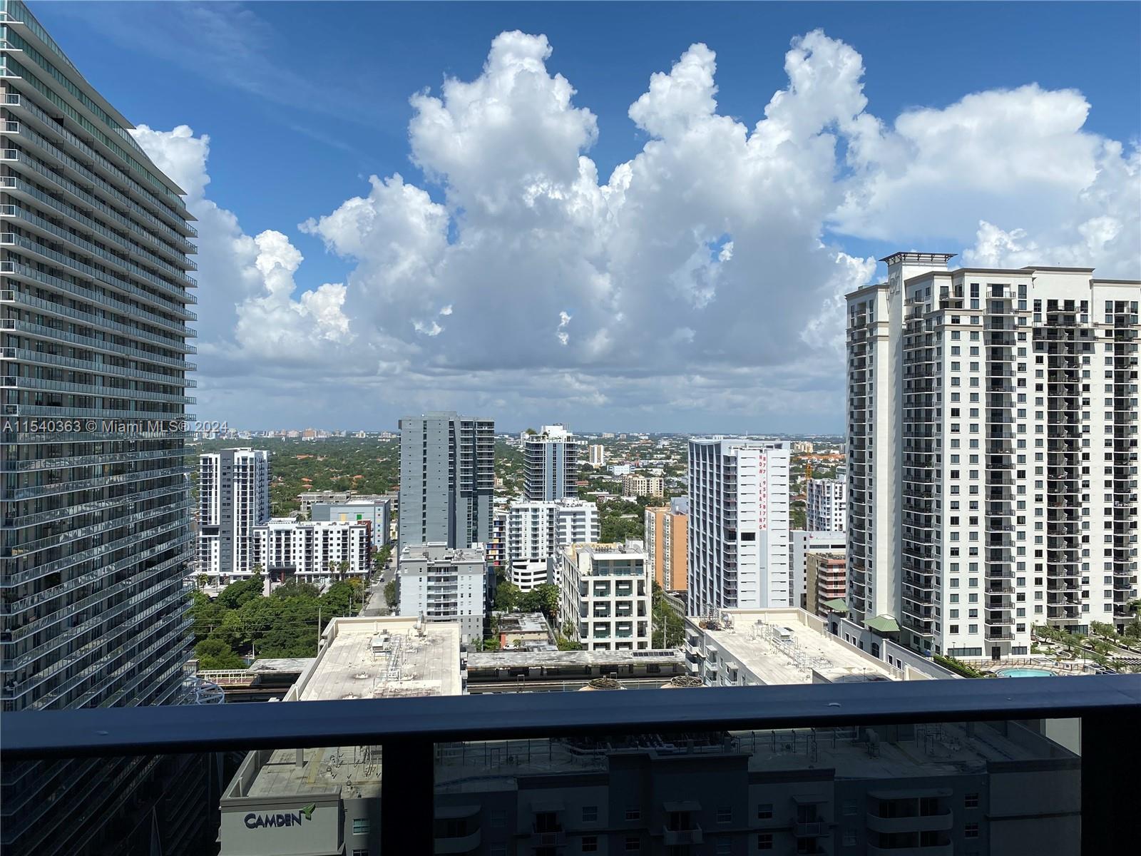 1000 Brickell Plz # 2604