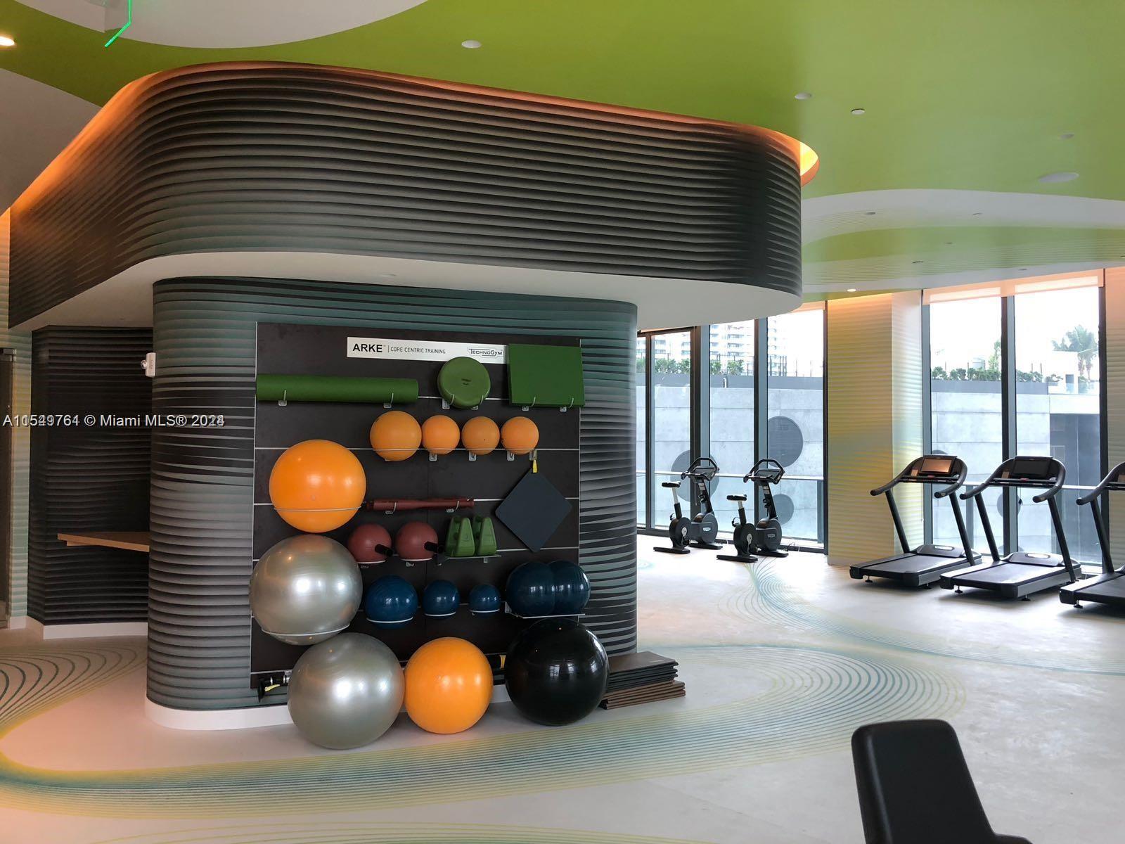 501 NE 31st St # 3003