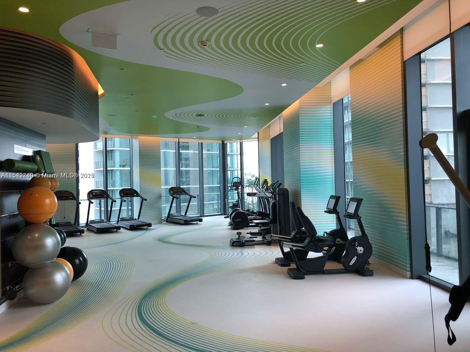 501 NE 31st St # 3004