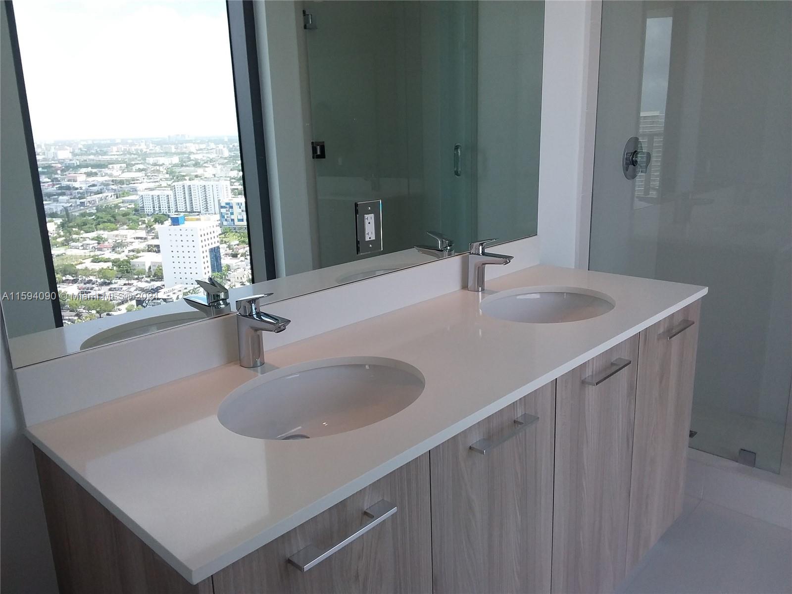 501 NE 31st St # 3210