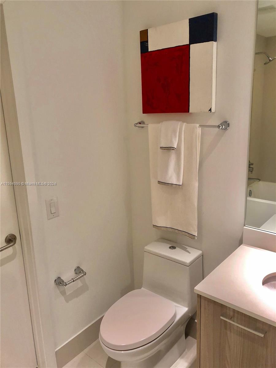 501 NE 31st St # 3210