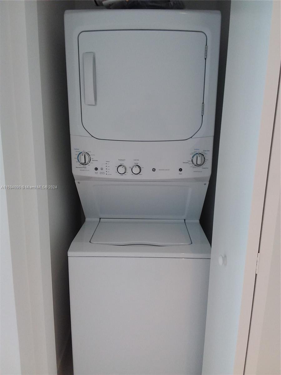 501 NE 31st St # 3210