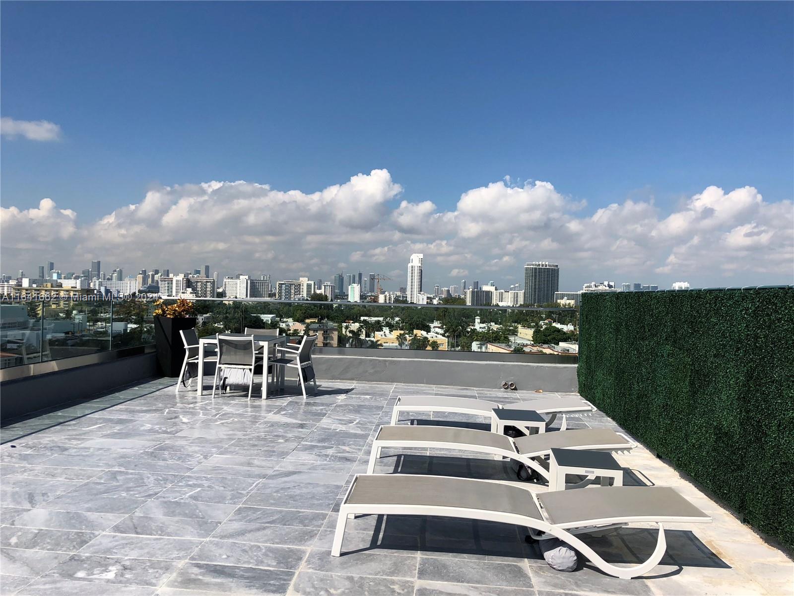 1255 Collins Ave # 707