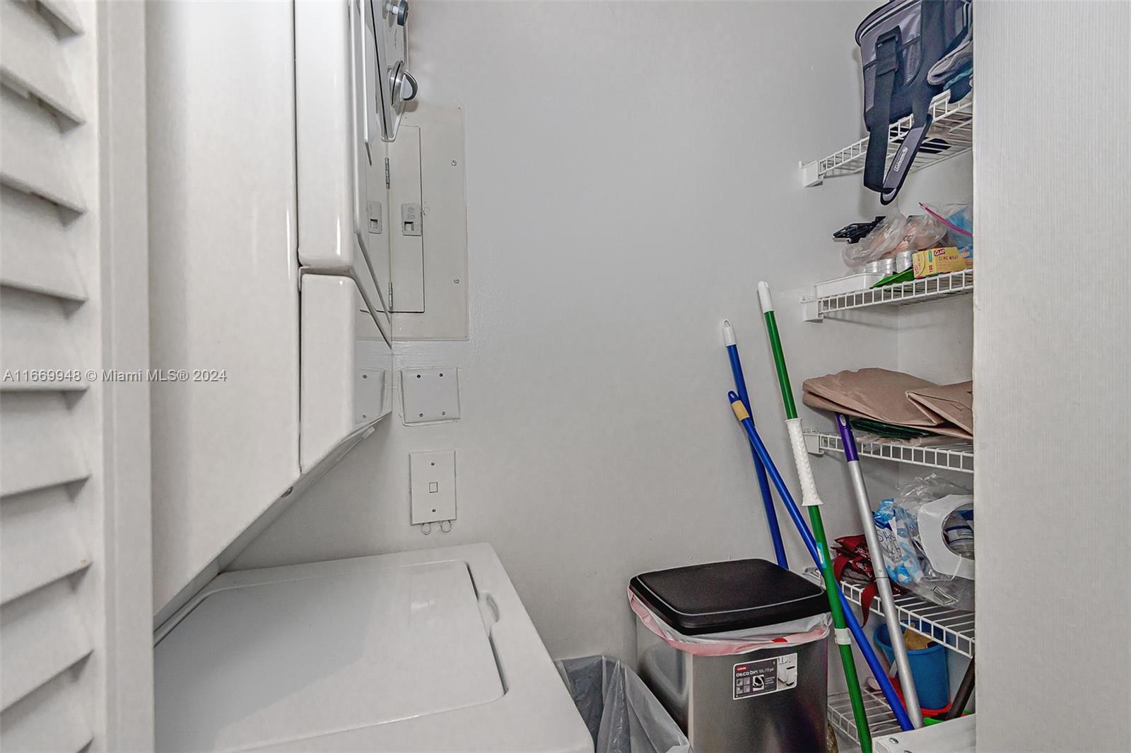 90 Alton Rd Unit: PH3205