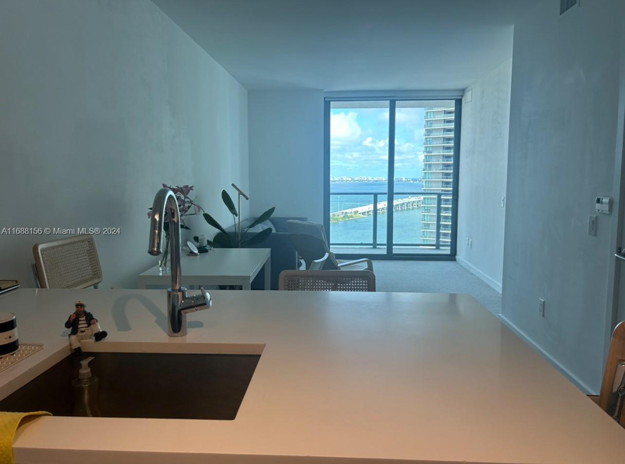 501 NE 31st St # 2203