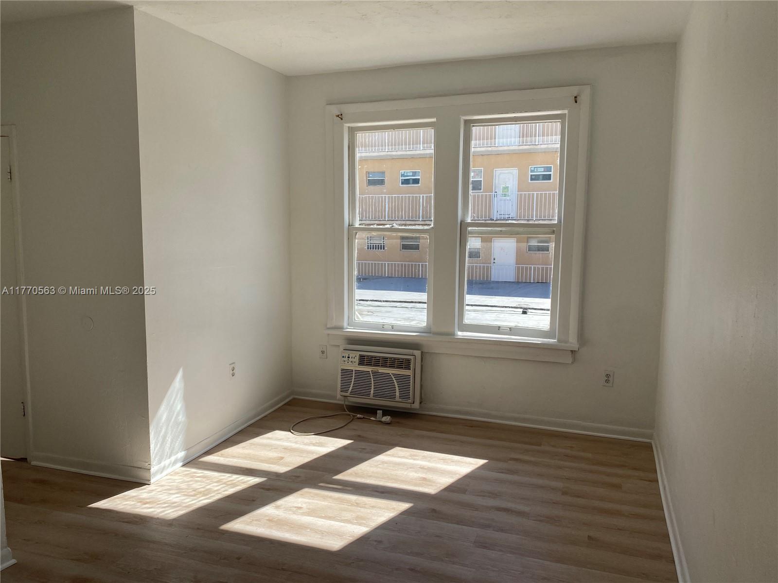 1615 Pennsylvania Ave # 28