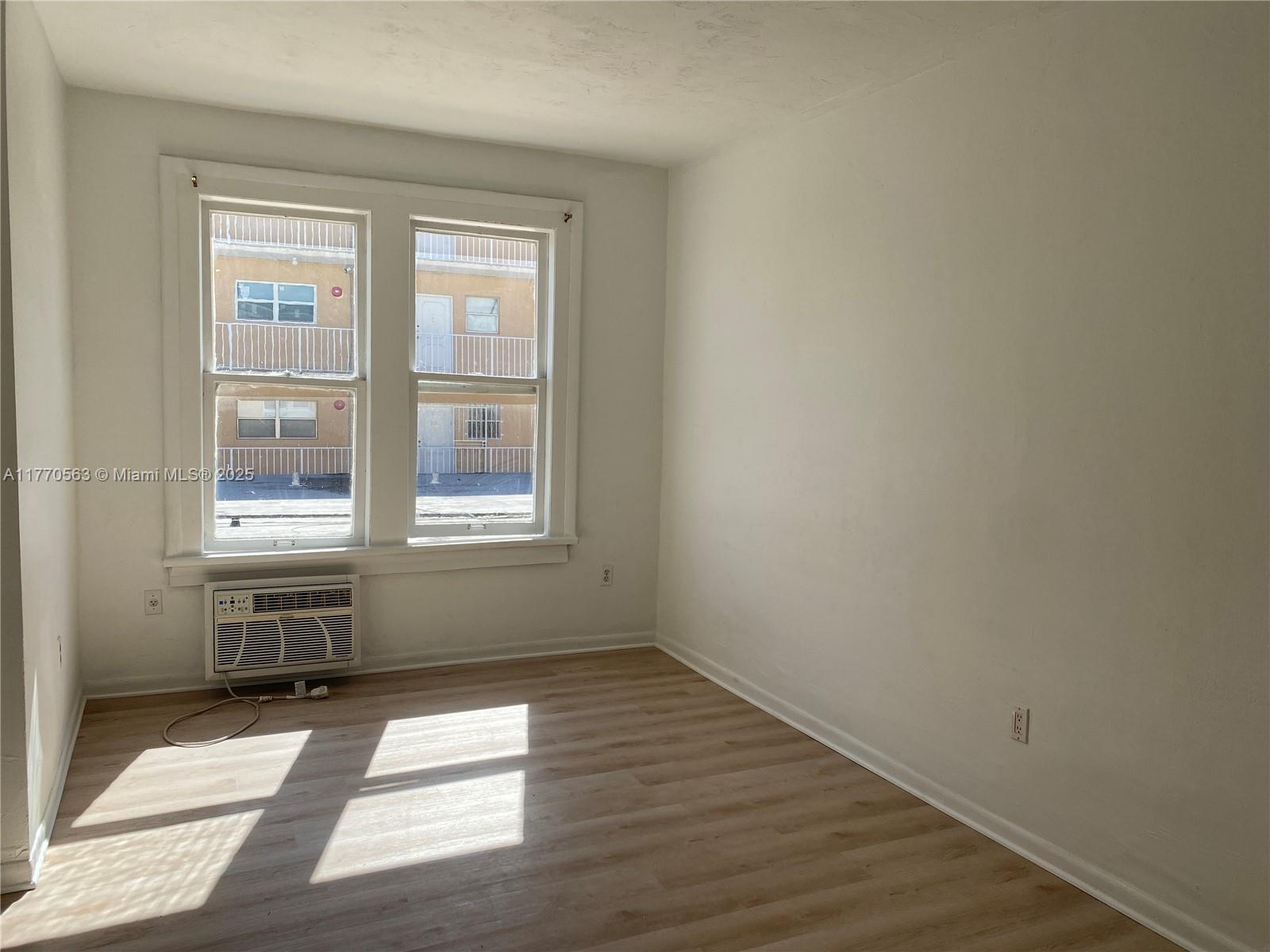 1615 Pennsylvania Ave # 28