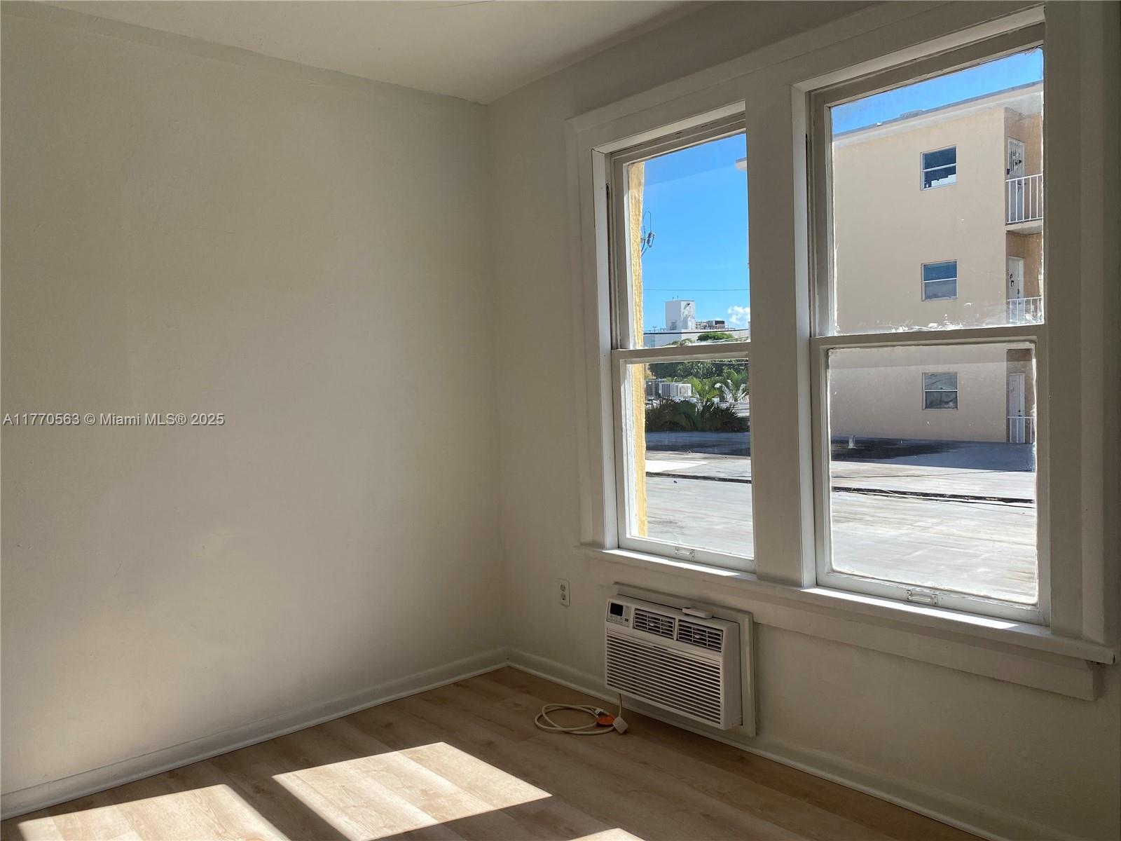 1615 Pennsylvania Ave # 28