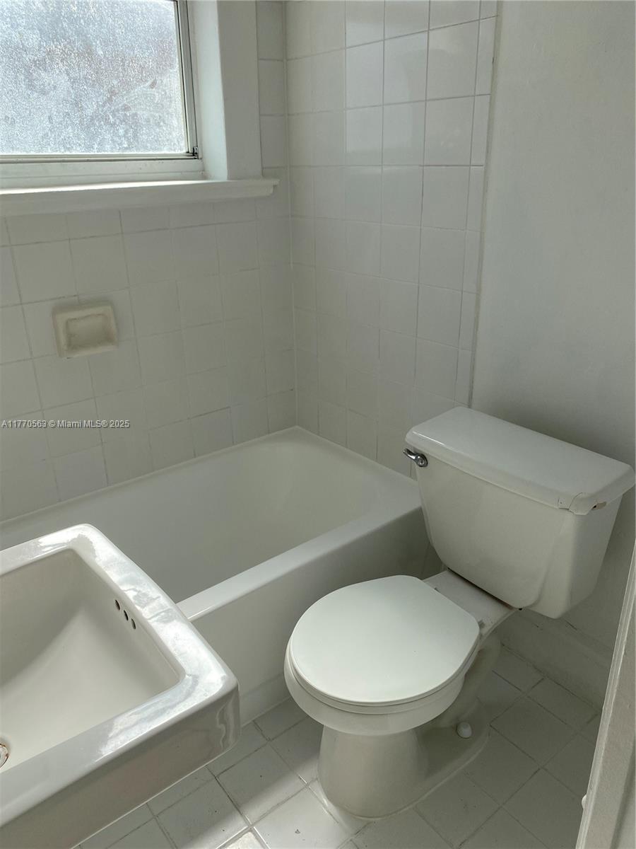 1615 Pennsylvania Ave # 28