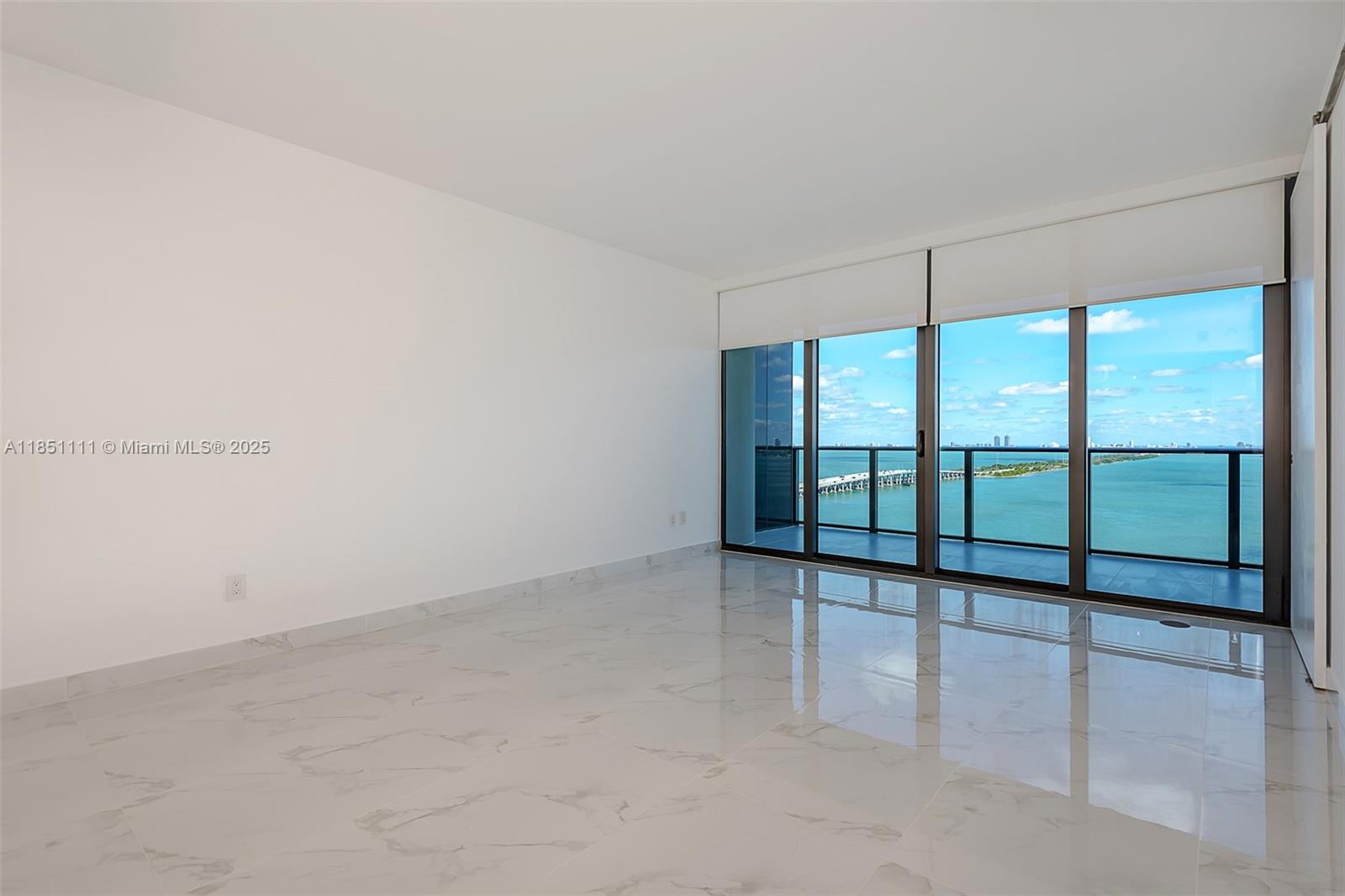 3131 NE 7th Ave # 2104