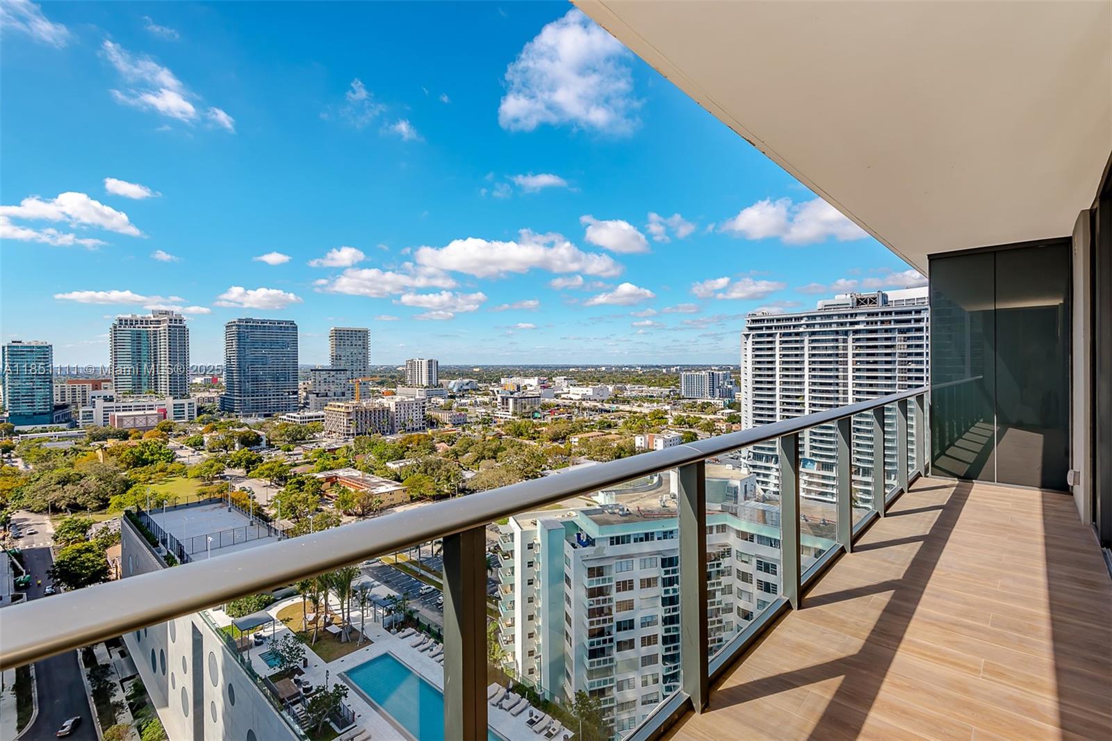 3131 NE 7th Ave # 2104