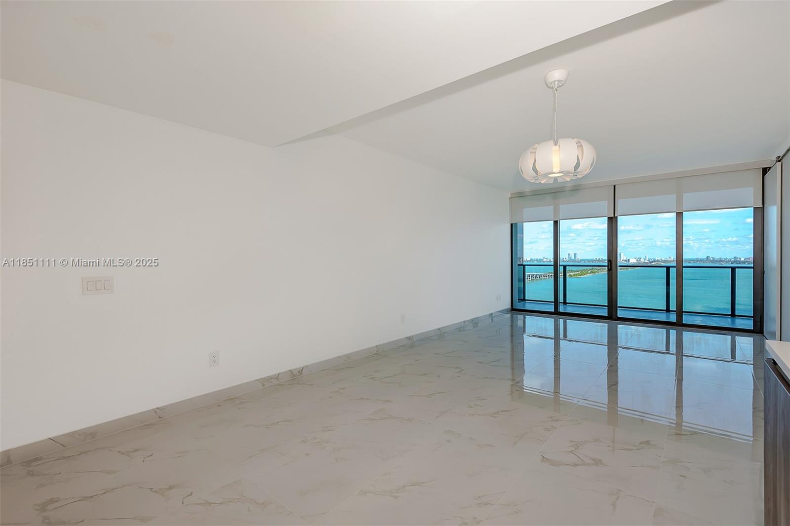 3131 NE 7th Ave # 2104