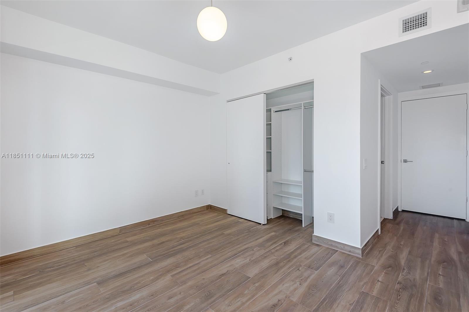 3131 NE 7th Ave # 2104