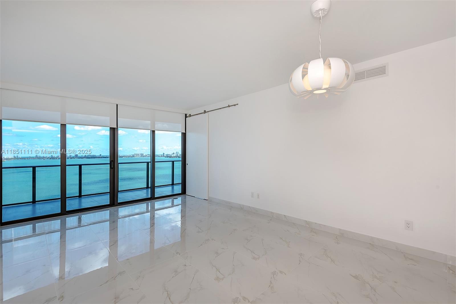 3131 NE 7th Ave # 2104