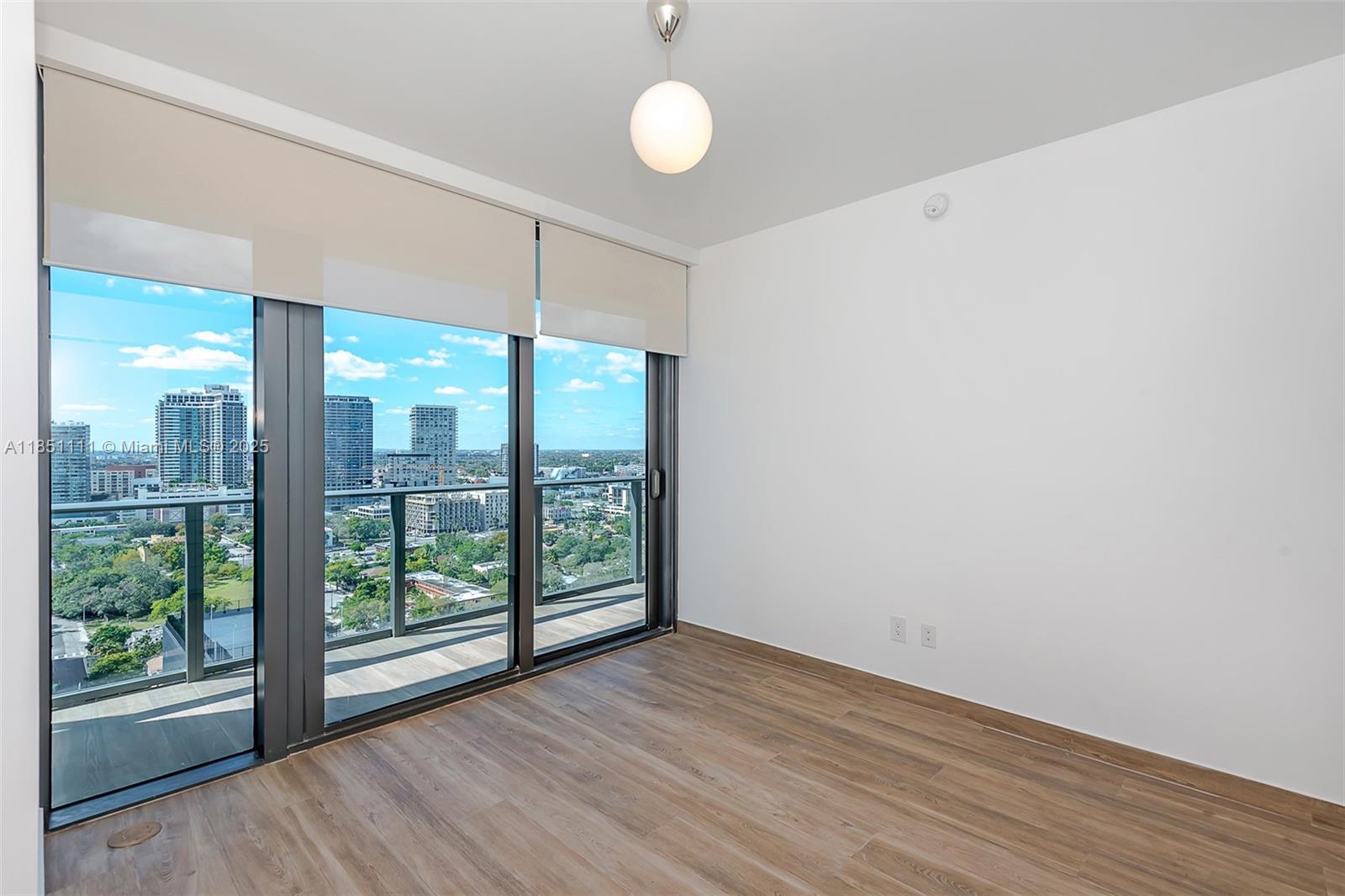 3131 NE 7th Ave # 2104