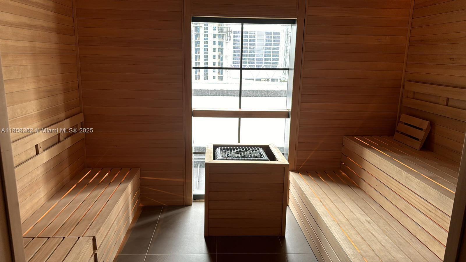 159 NE 6th St # 2512