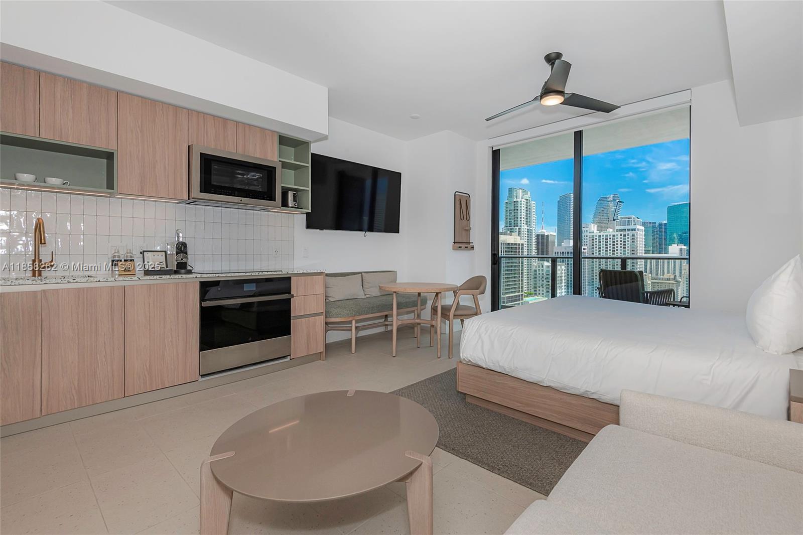 159 NE 6th St # 2512