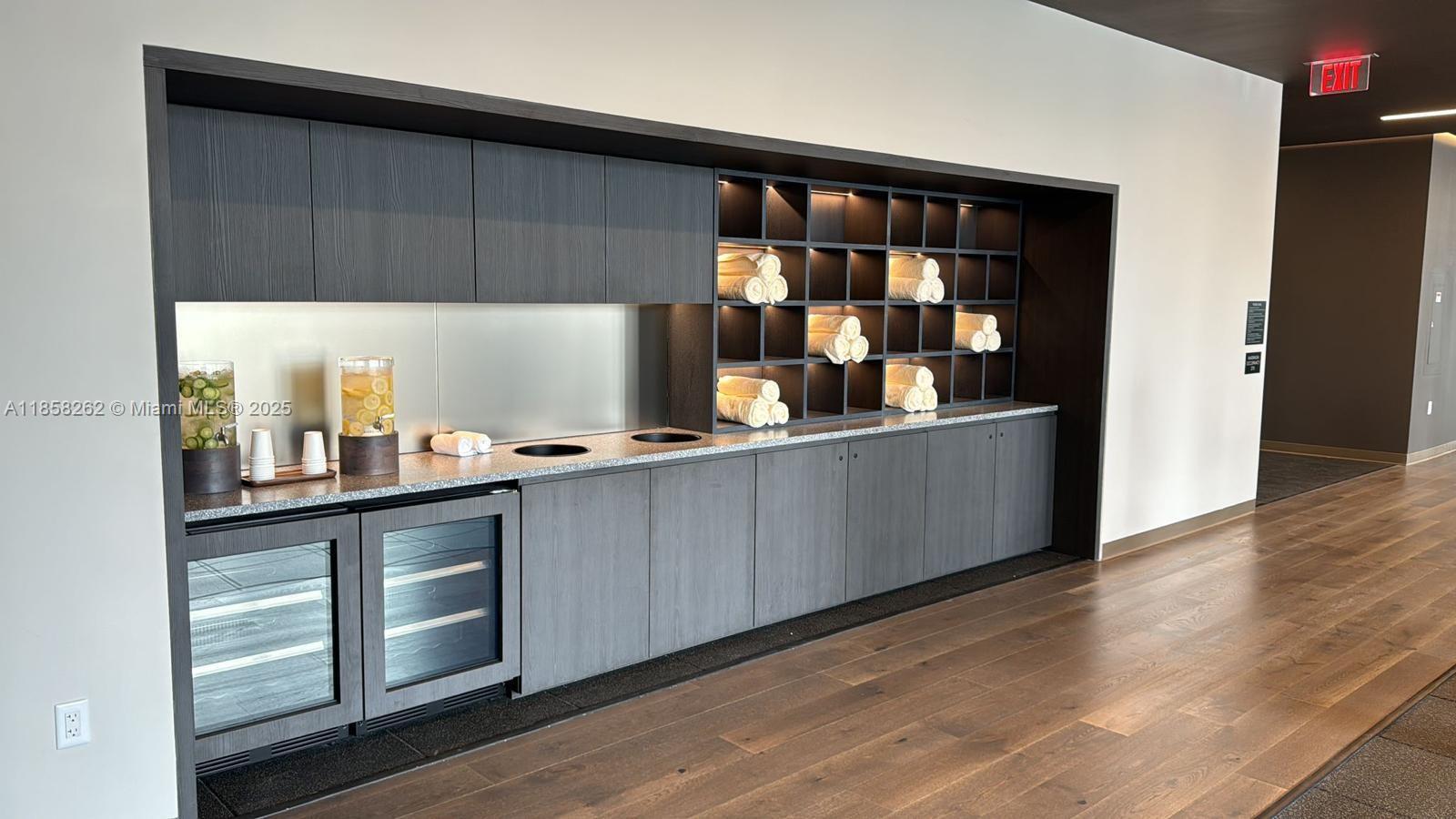 159 NE 6th St # 2512