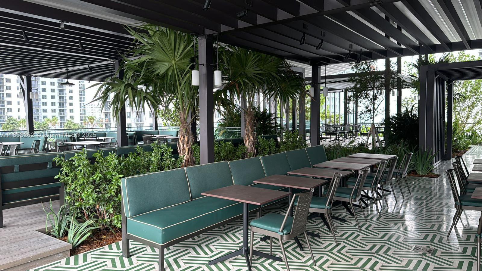 159 NE 6th St # 2512