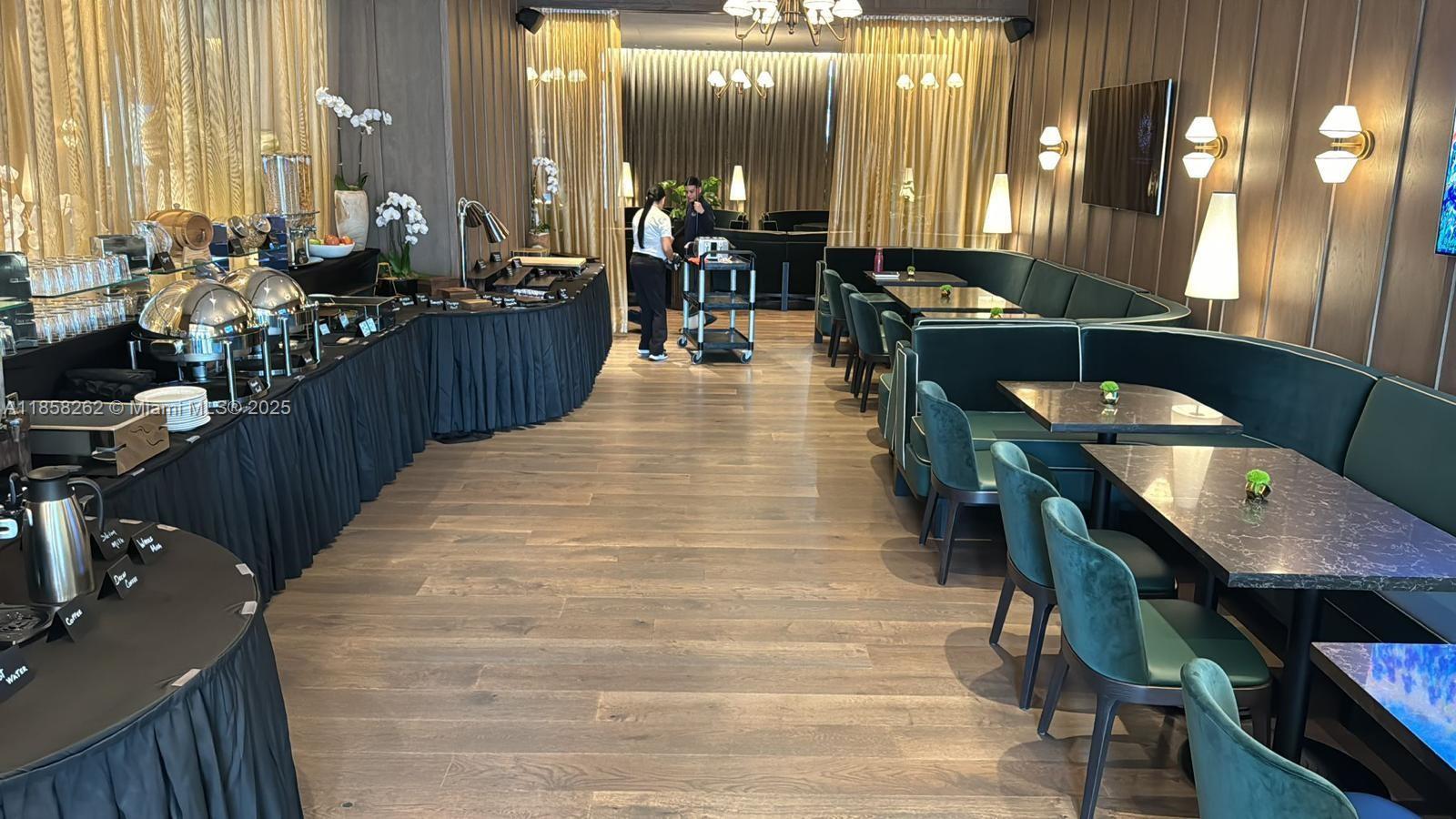 159 NE 6th St # 2512