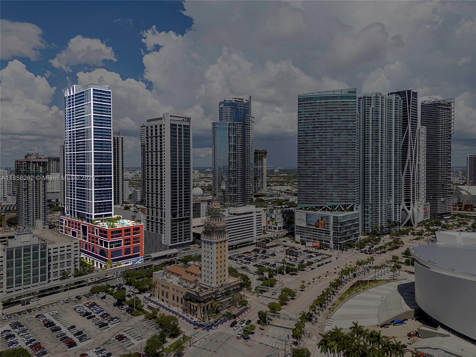 159 NE 6th St # 2512