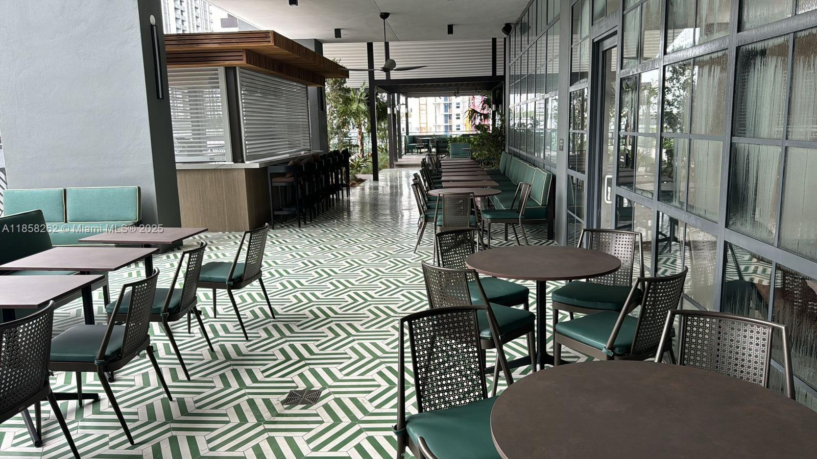 159 NE 6th St # 2512