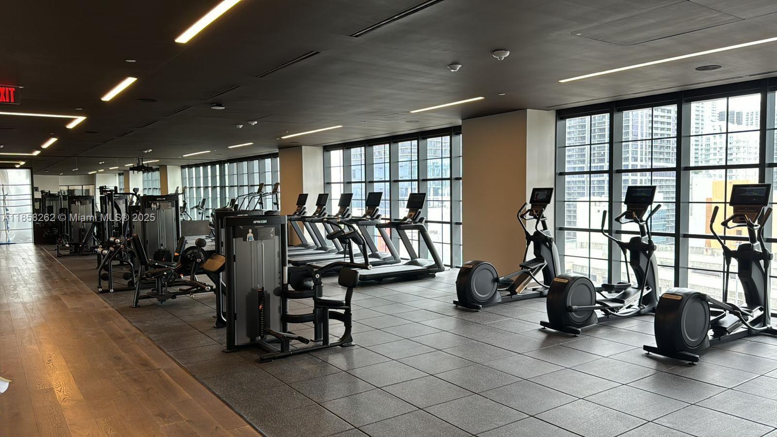 159 NE 6th St # 2512