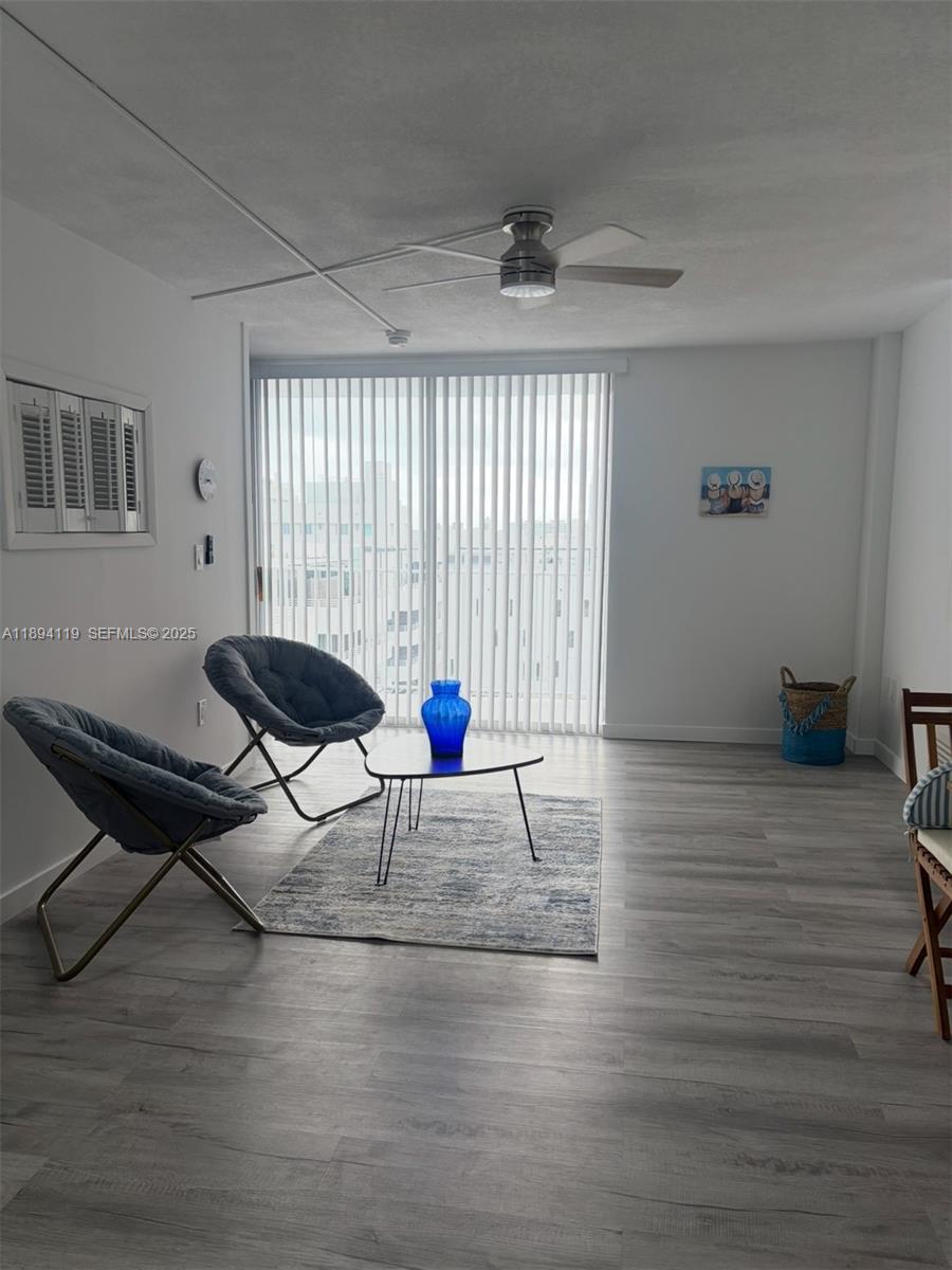 1255 Collins Ave # 802