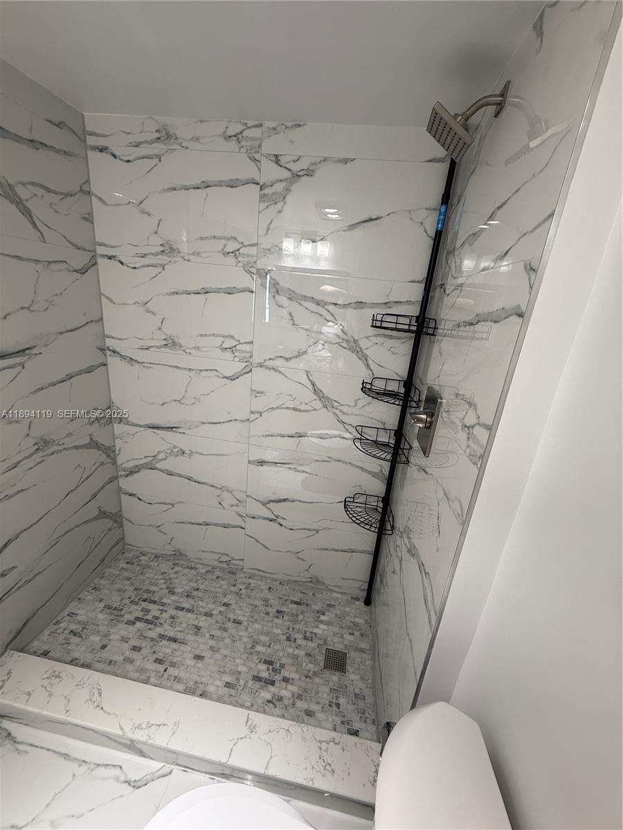 1255 Collins Ave # 802