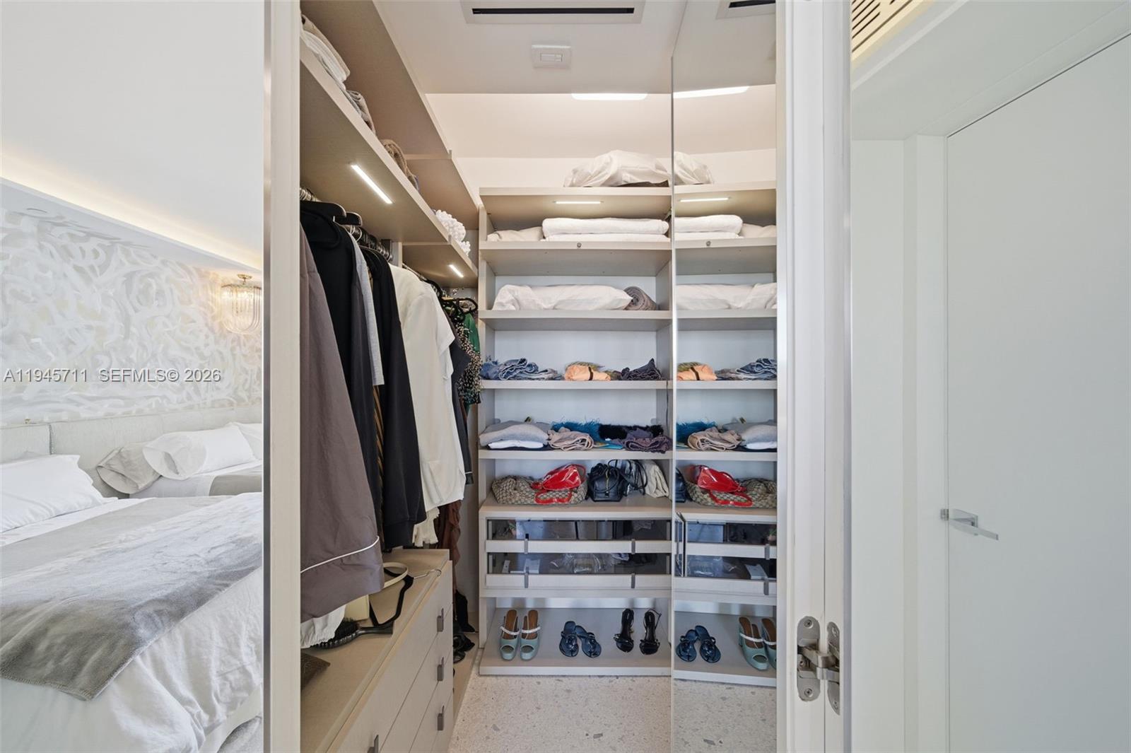 1000 S Pointe Dr # 1606