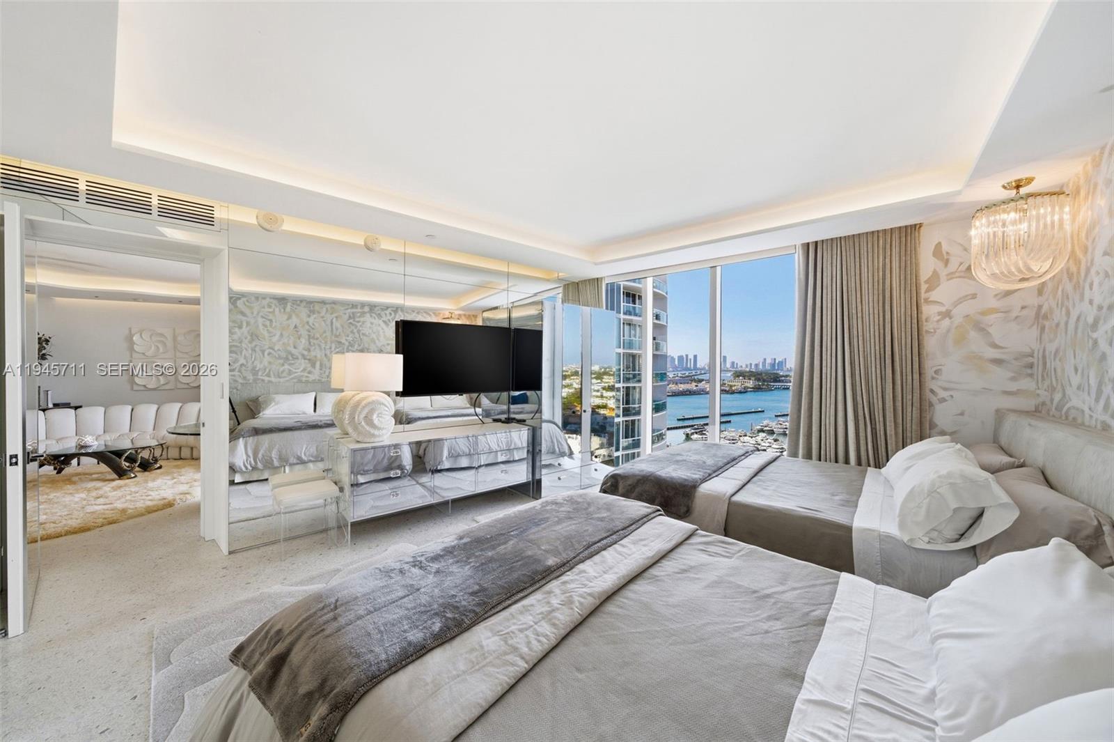 1000 S Pointe Dr # 1606