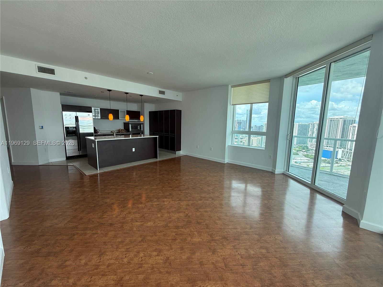 1900 N Bayshore Dr # 3218