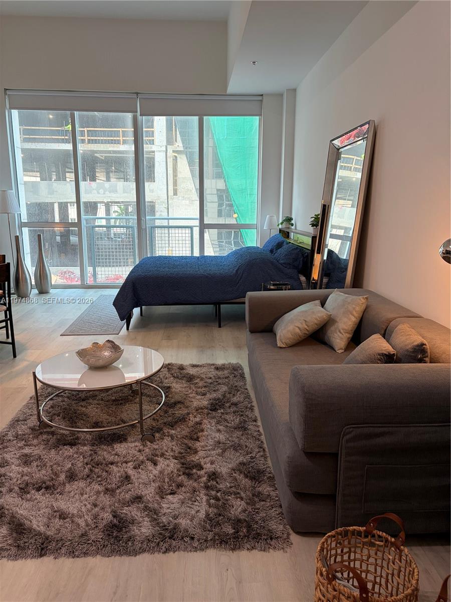 244 Biscayne Blvd # 341