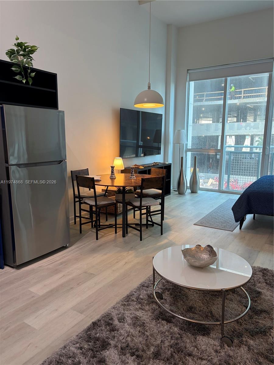 244 Biscayne Blvd # 341