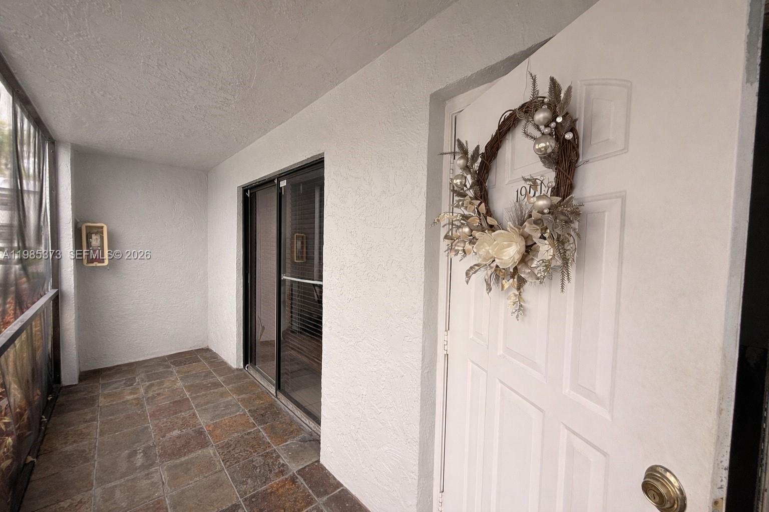 18216 Mediterranean Blvd # 19 Unit: 1-19