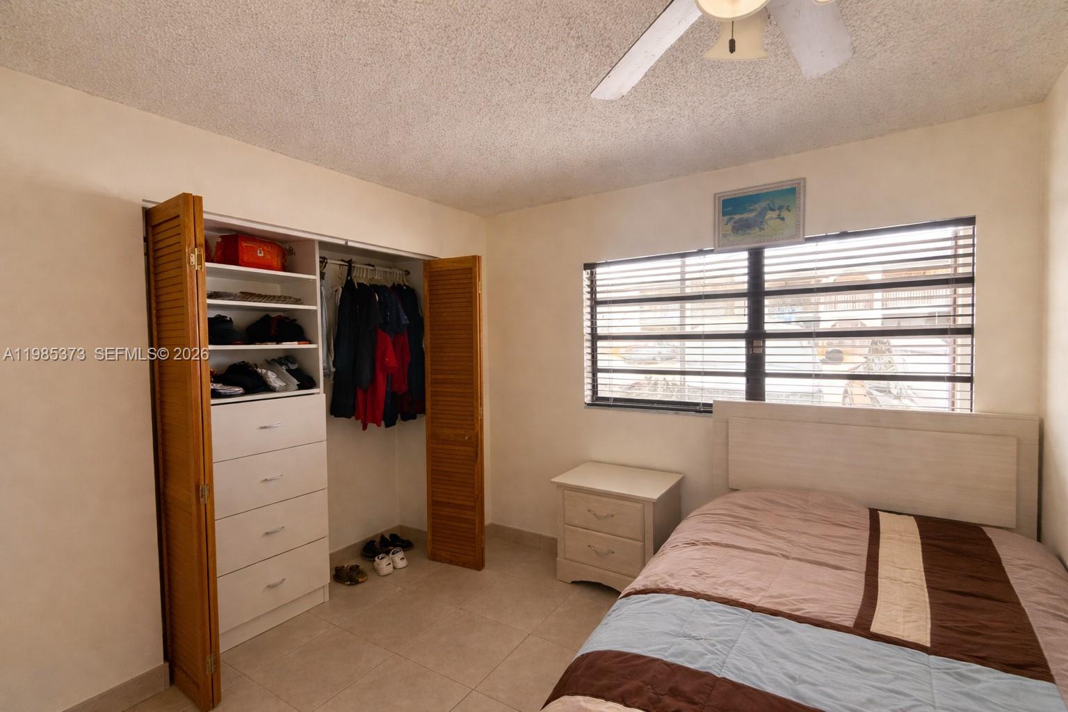 18216 Mediterranean Blvd # 19 Unit: 1-19