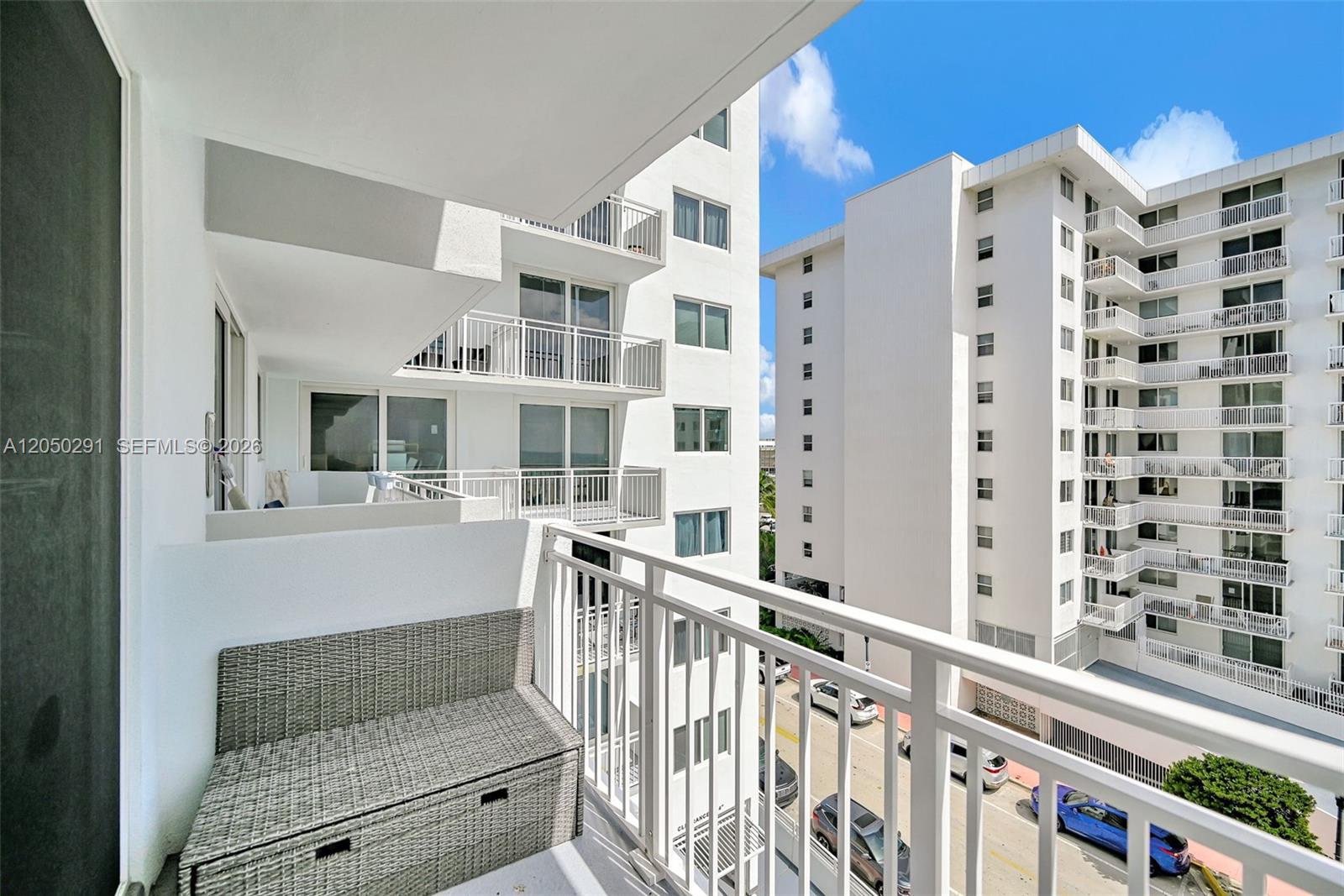 345 Ocean Dr # 623