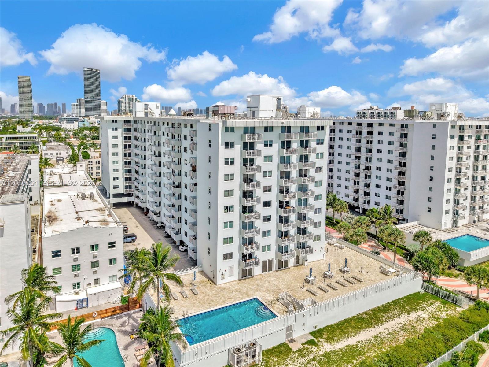 345 Ocean Dr # 623