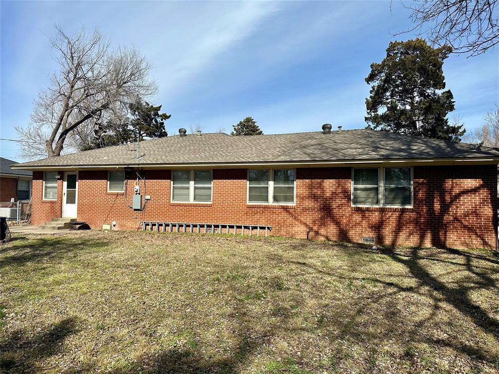 1224 Westlawn Drive