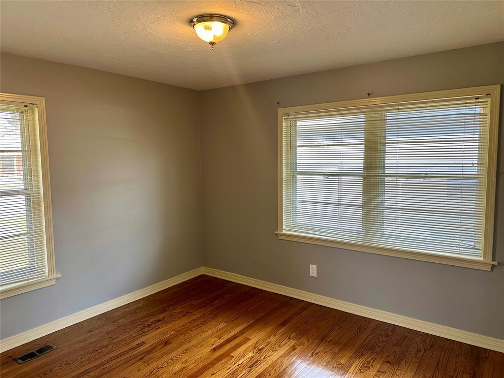 1224 Westlawn Drive