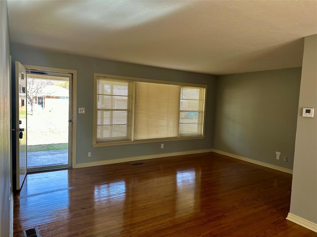 1224 Westlawn Drive