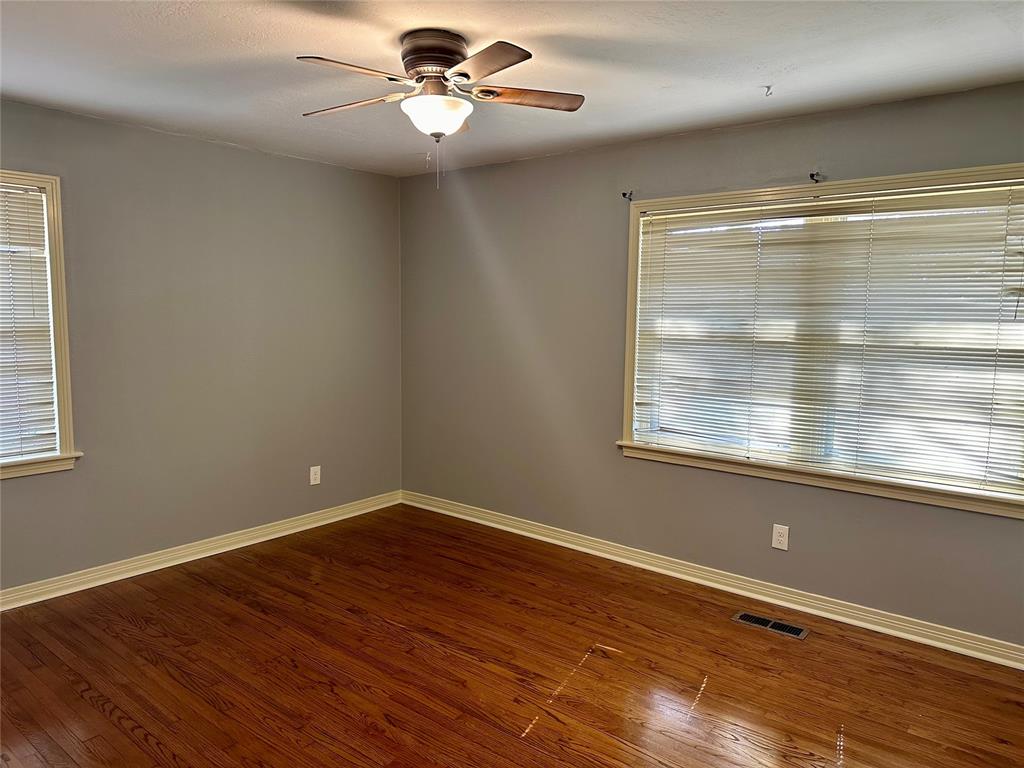 1224 Westlawn Drive