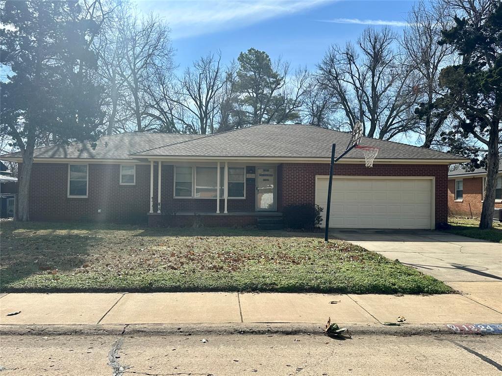 1224 Westlawn Drive